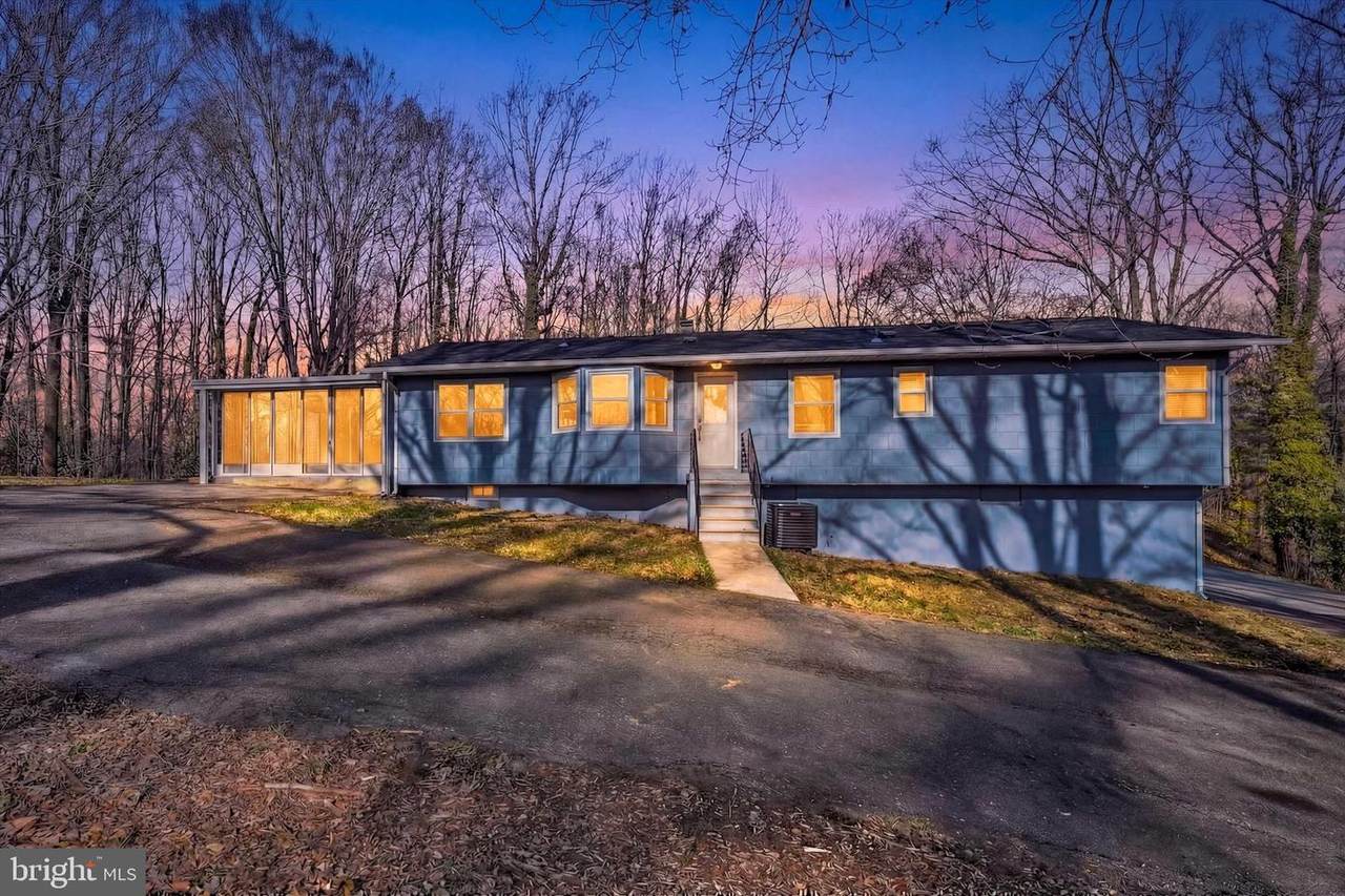 1254 Sheridan Road - Photo 1