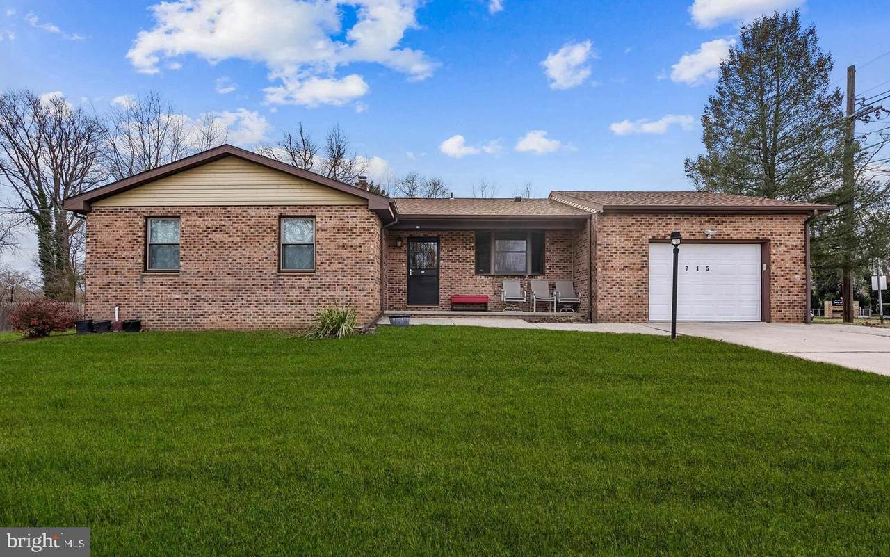 715 Cooperlanding Road - Photo 1