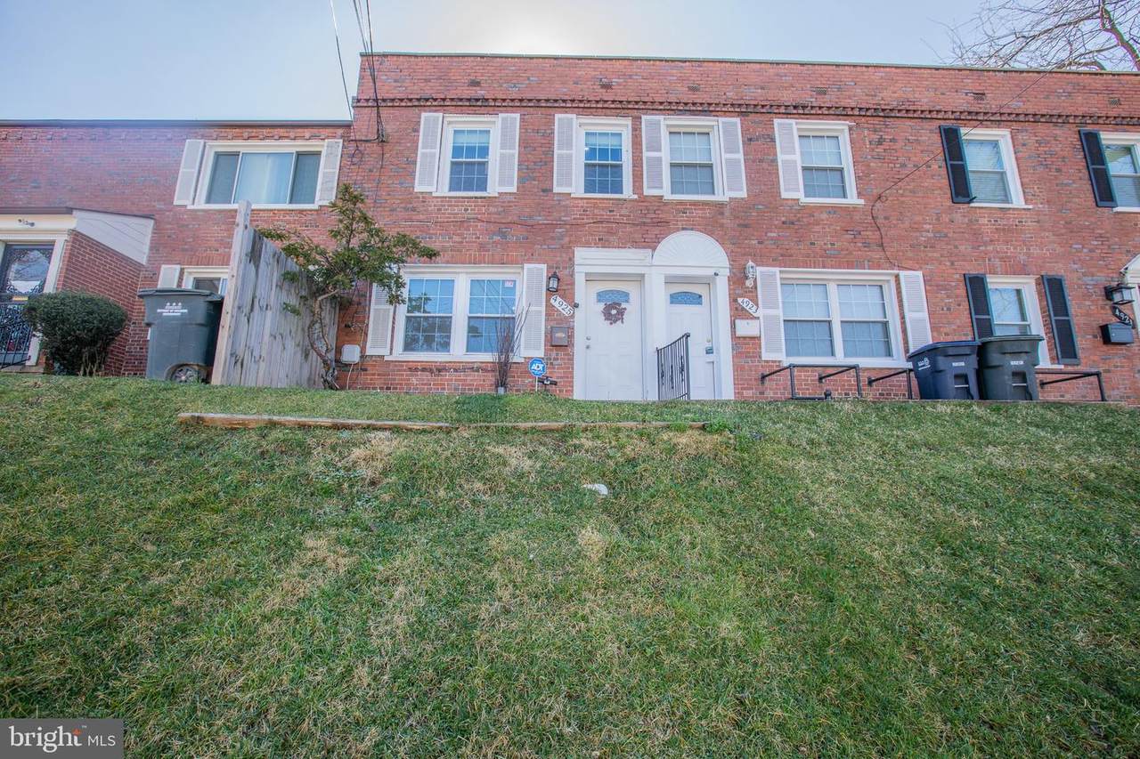4925 Just Street - Photo 1