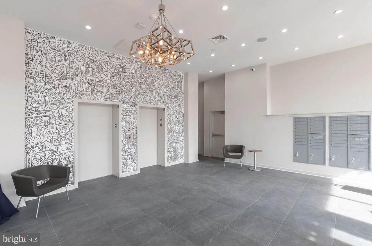 2501 Washington Avenue - Photo 1