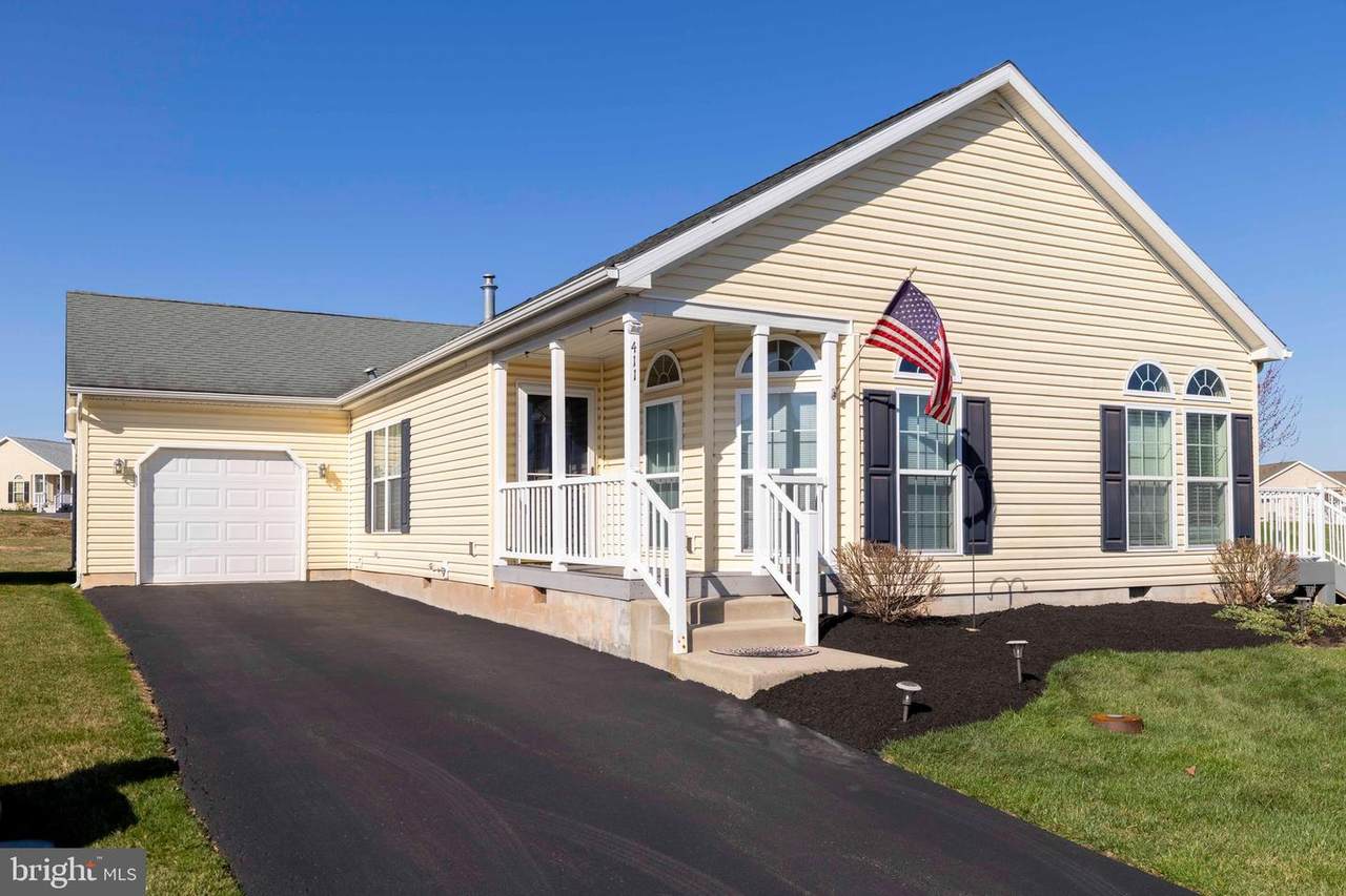 411 Dandelion Drive - Photo 1