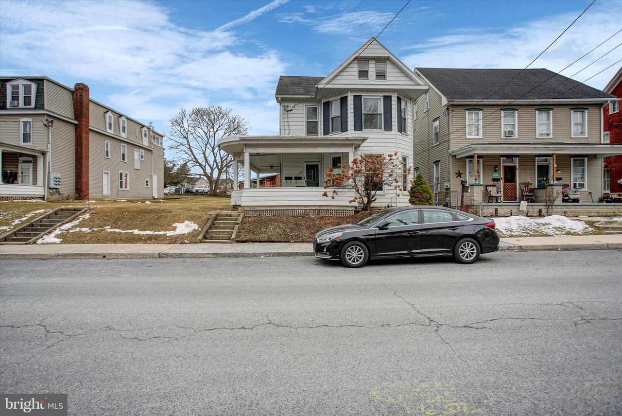230 W Second Street - Photo 1