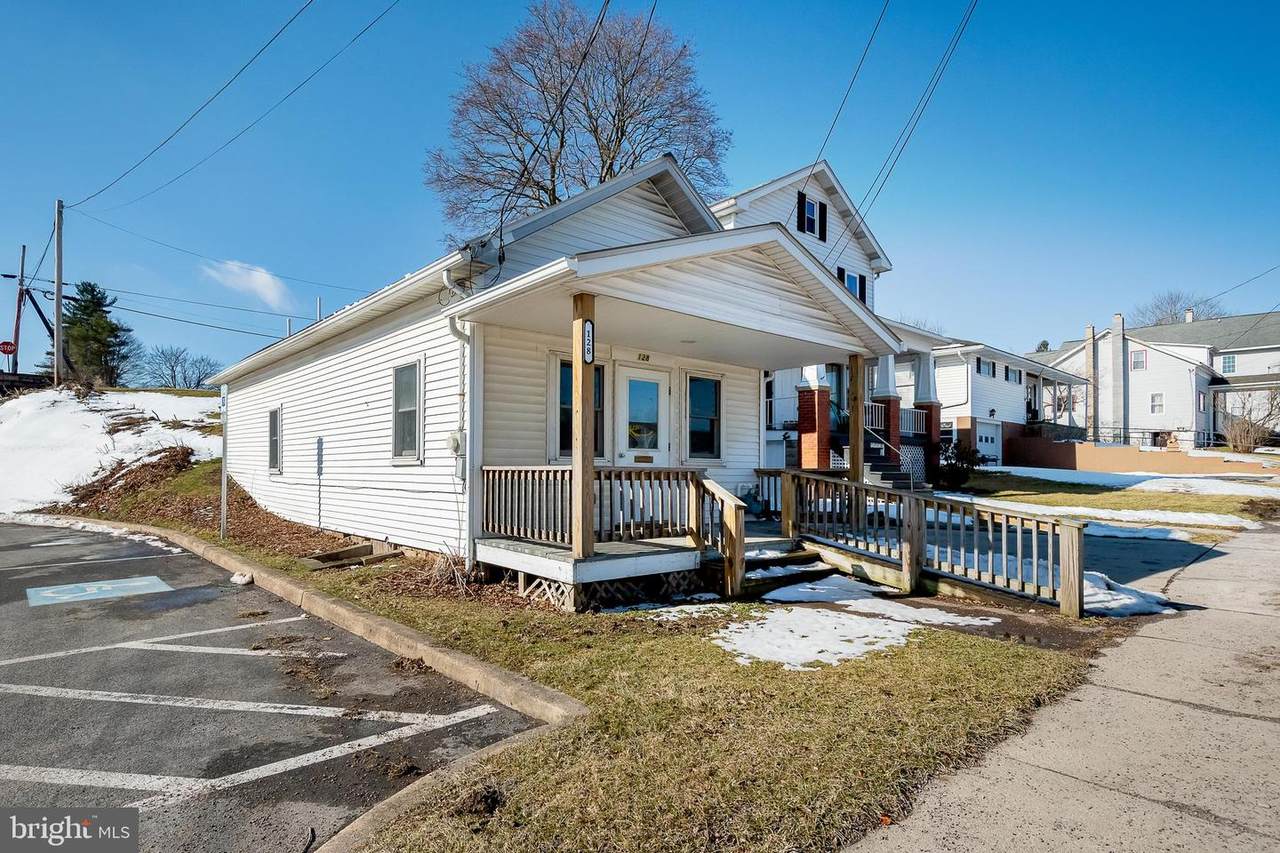 128 Main Street - Photo 1