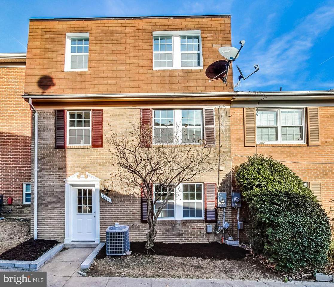 9841 Hagel Circle - Photo 1