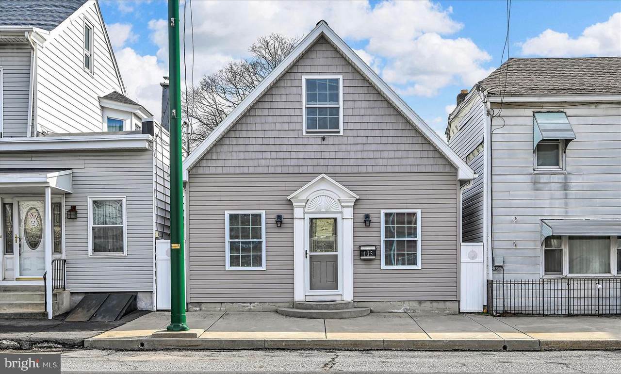135 2ND Street - Photo 1