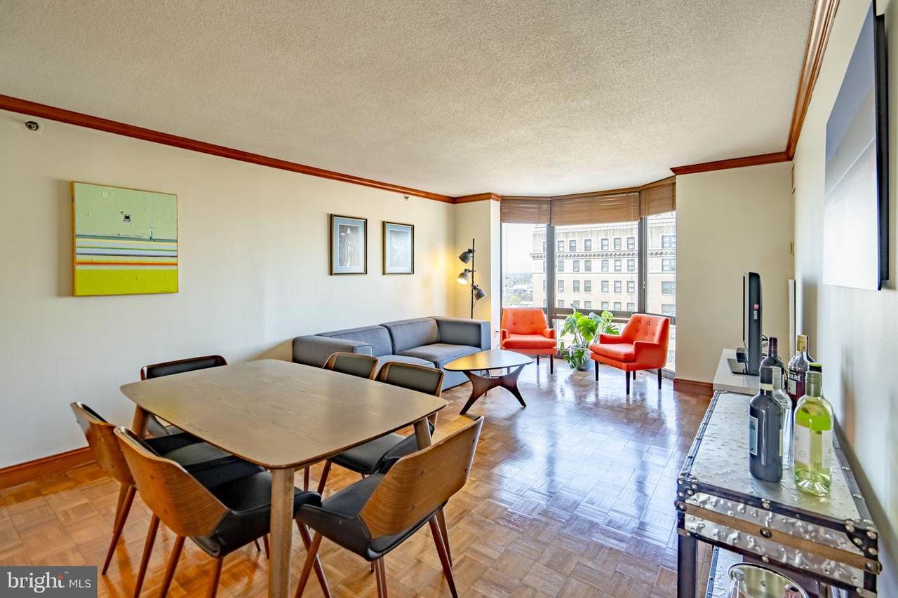 2018 Walnut Street - Photo 1