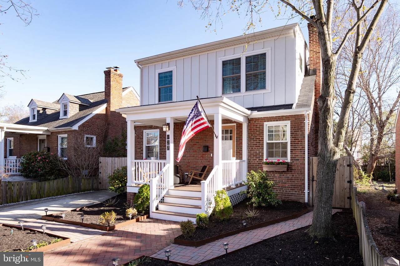 127 Walnut Street - Photo 1