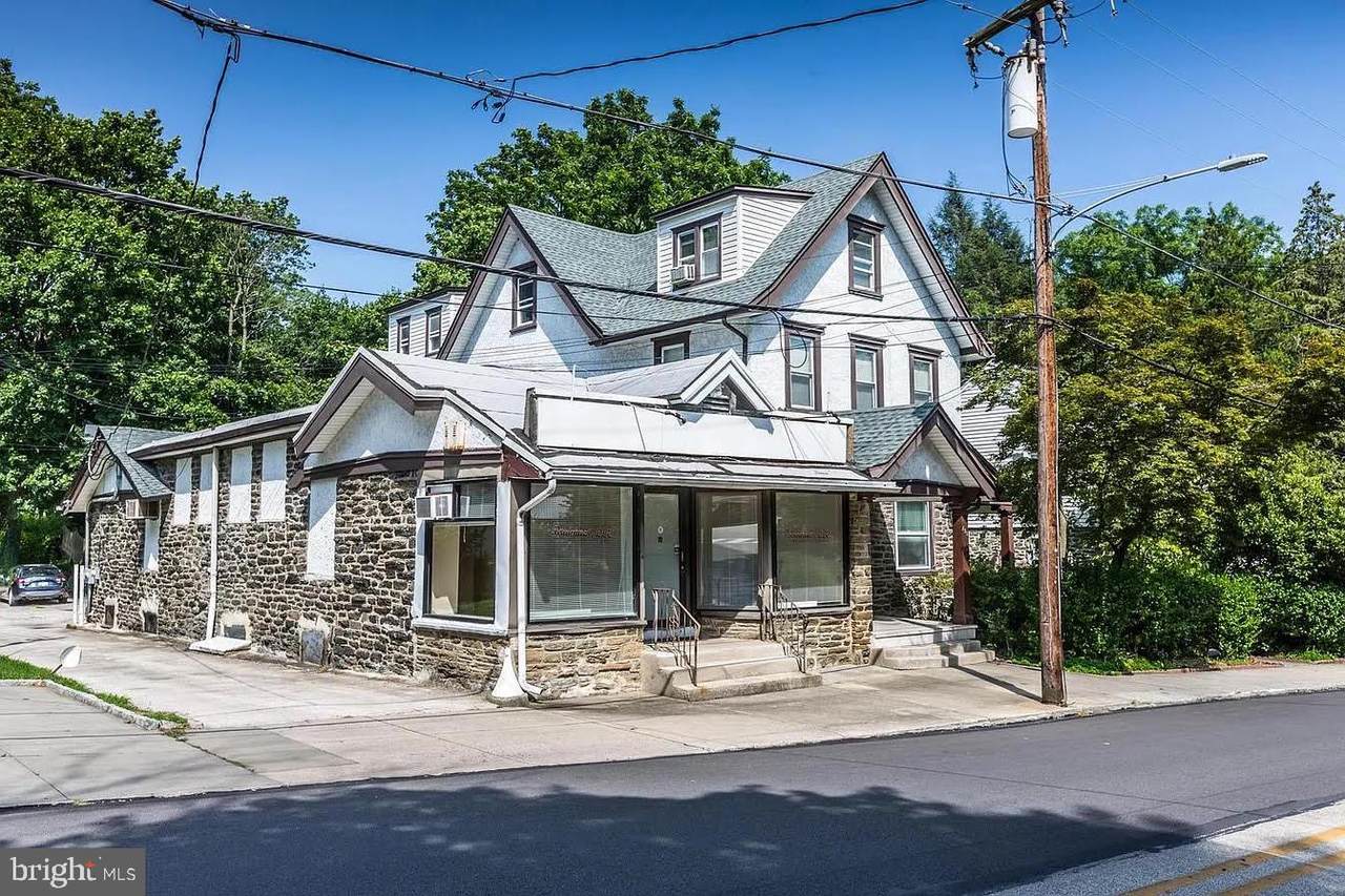 735 Valley Road - Photo 1