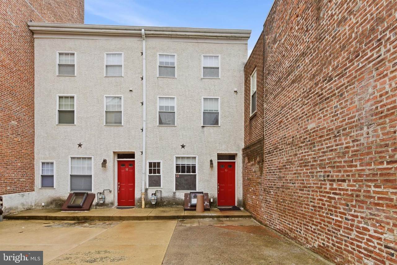 1027-31 4TH Street - Photo 1
