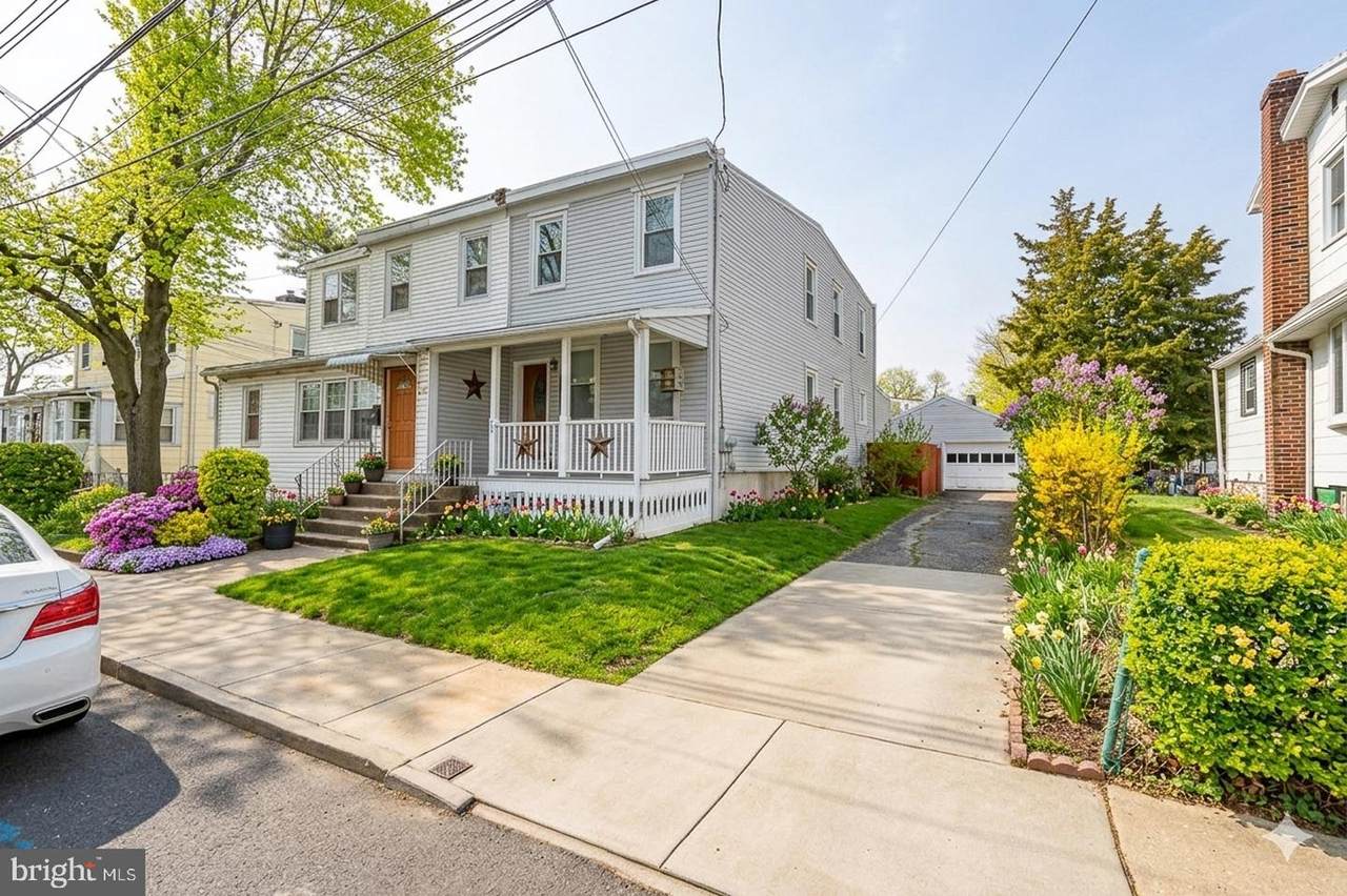 216 Ridley Avenue - Photo 1