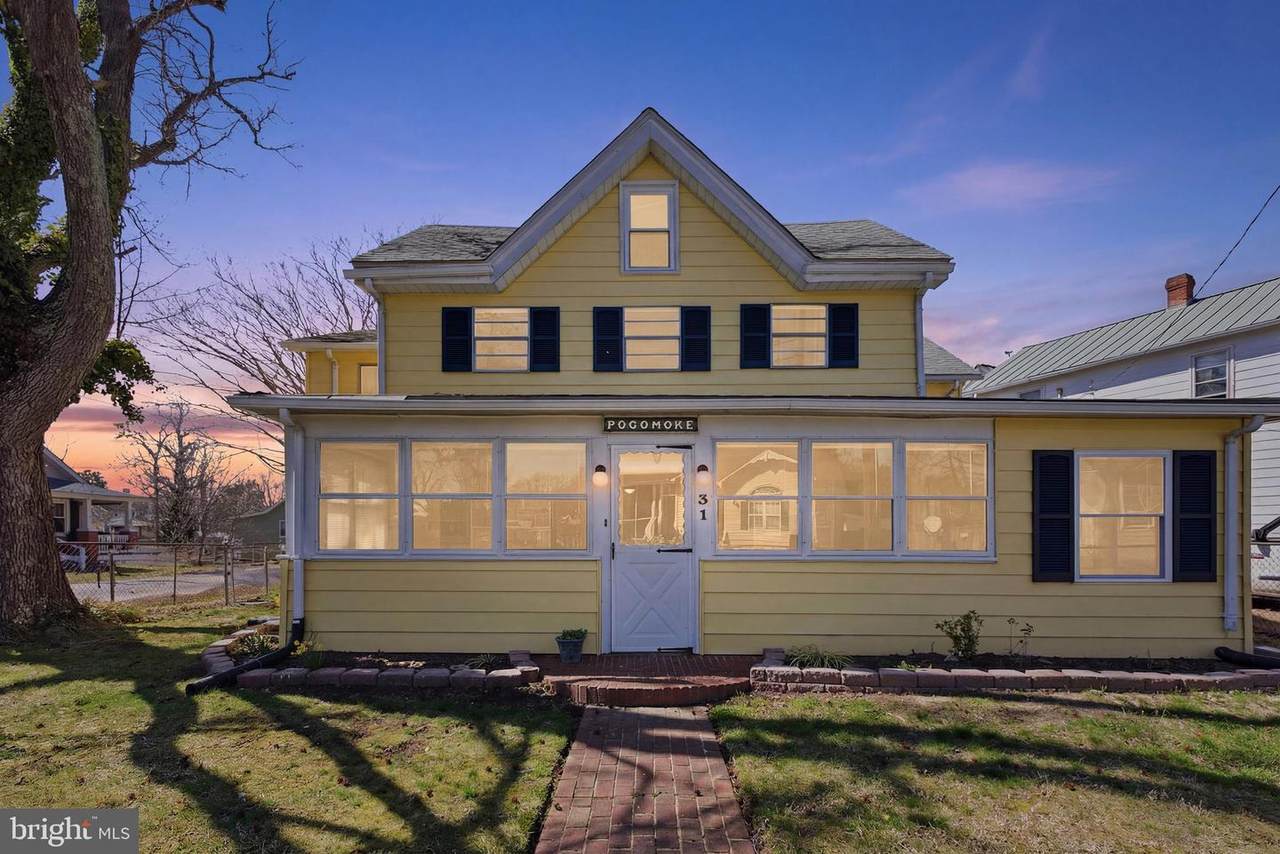 31 Bancroft Avenue - Photo 1