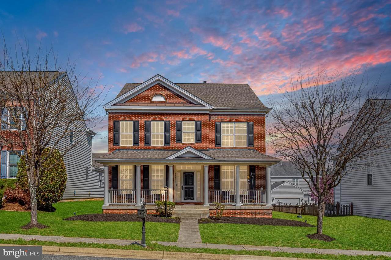 43172 Nikos Street - Photo 1