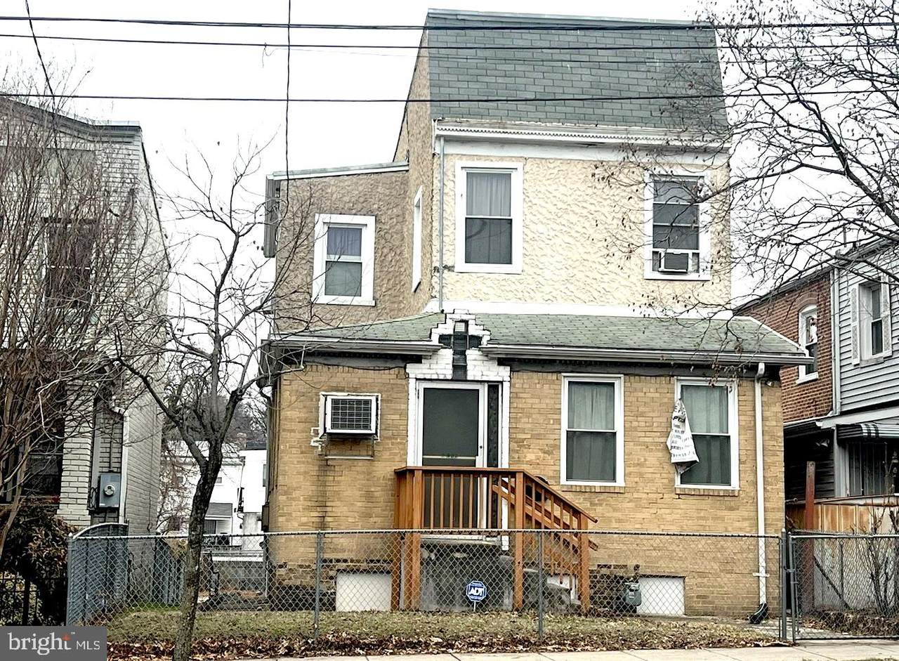 2432 4TH Street - Photo 1