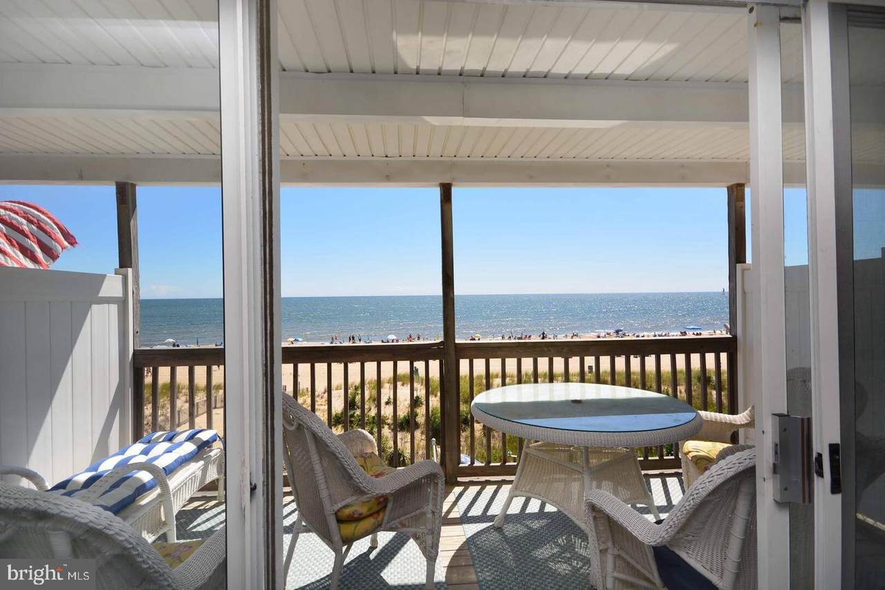 7401 Atlantic Avenue - Photo 1