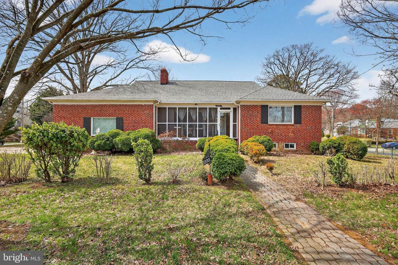 3200 Belleview Avenue - Photo 1