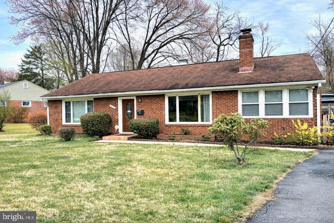 3610 Parklane Road - Photo 1