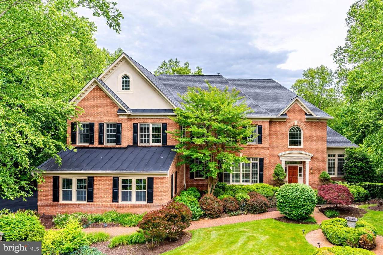 891 Chinquapin Road - Photo 1
