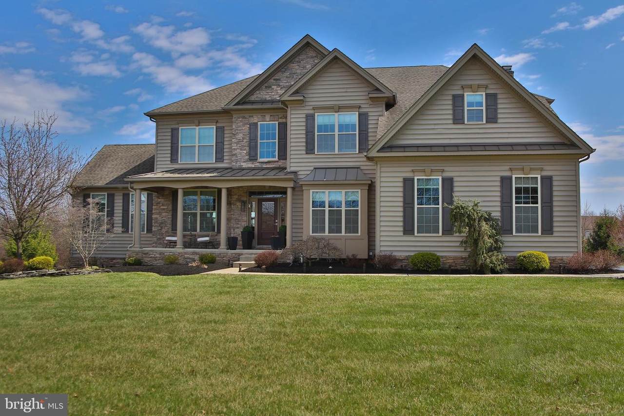 5800 Nash Drive - Photo 1