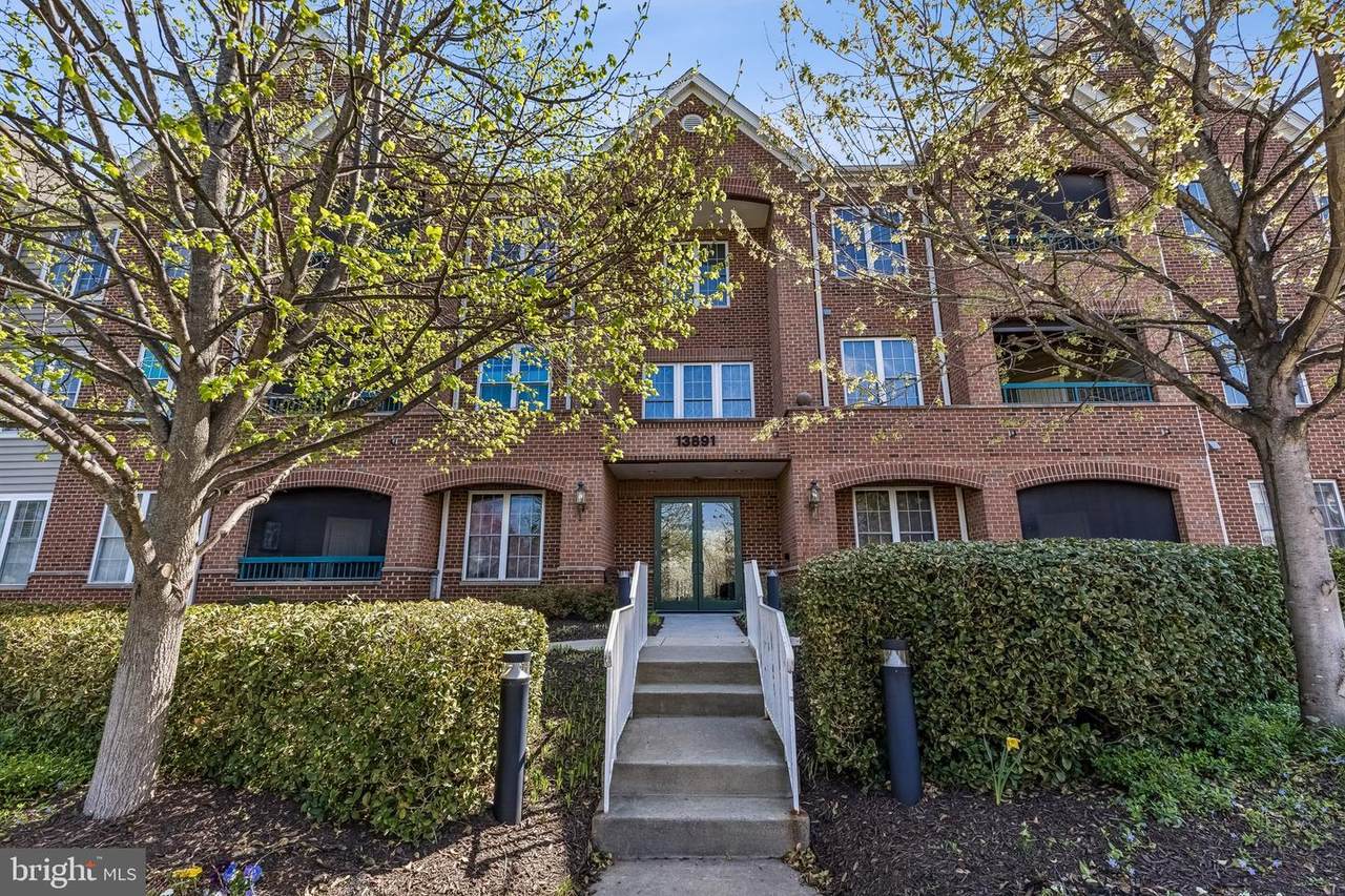 13891 Chelmsford Drive - Photo 1