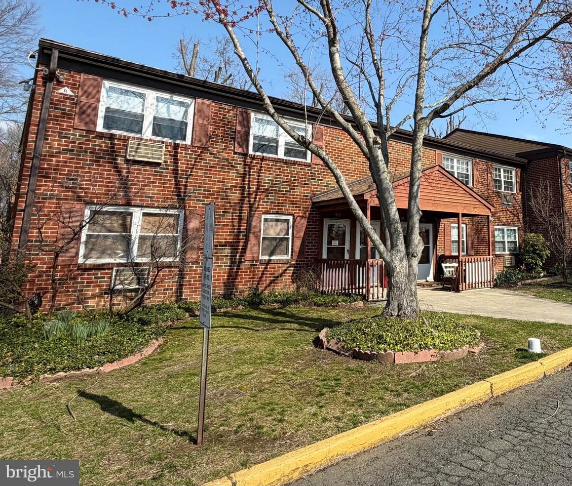 913 Garnet Drive - Photo 1