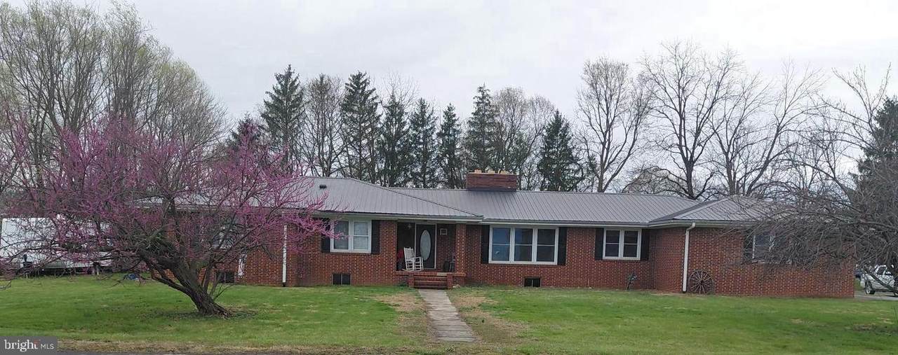 1 Pepsi Lane - Photo 1