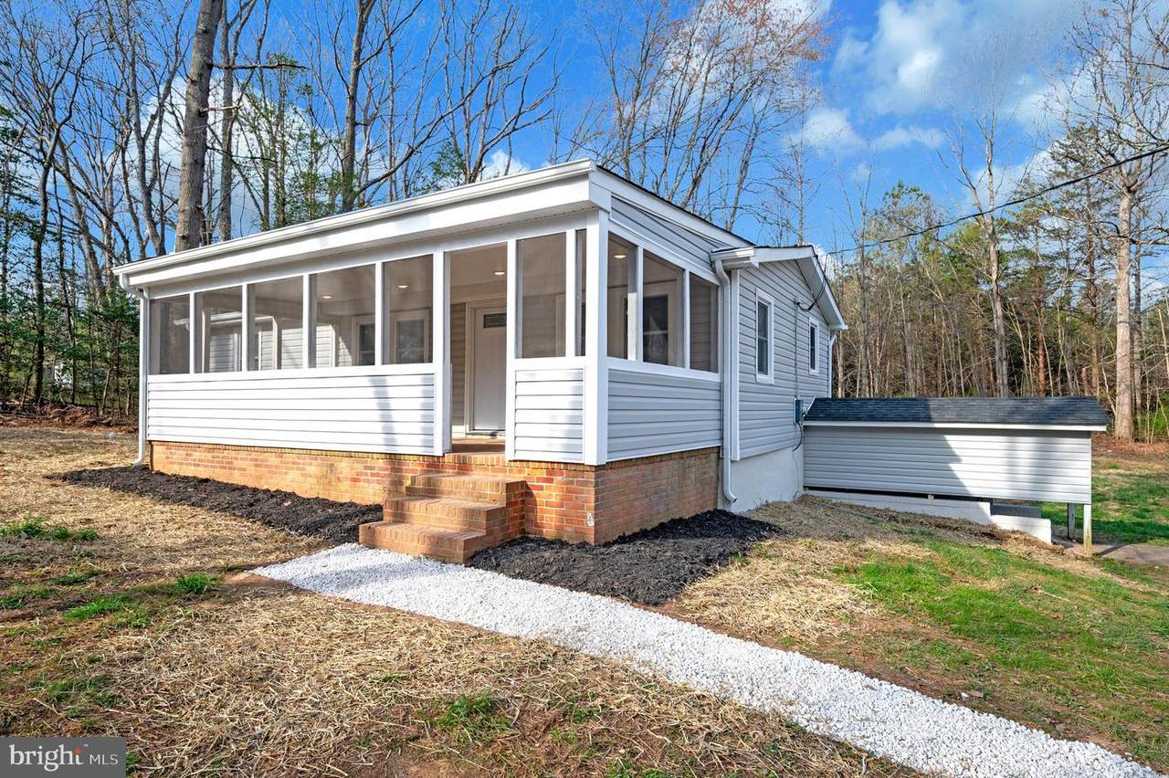 5200 Hams Ford Road - Photo 1