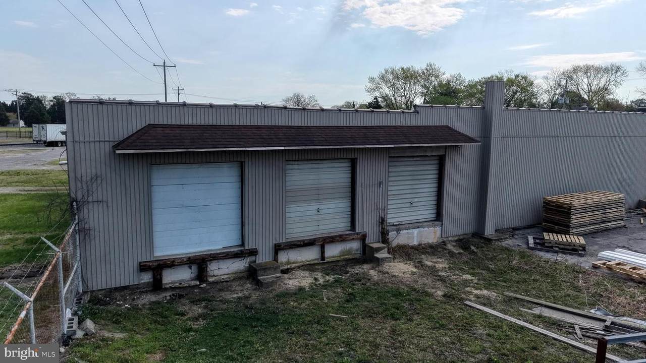 https://bt-photos.global.ssl.fastly.net/brightmls/1280_boomver_2_804697640738-2.jpg