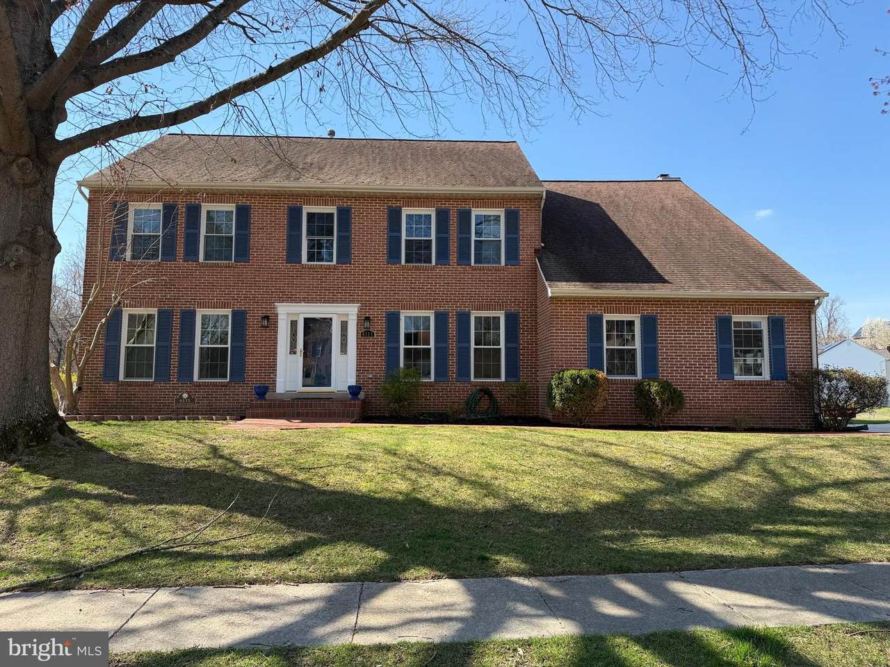 6111 Richmanor Terrace - Photo 1