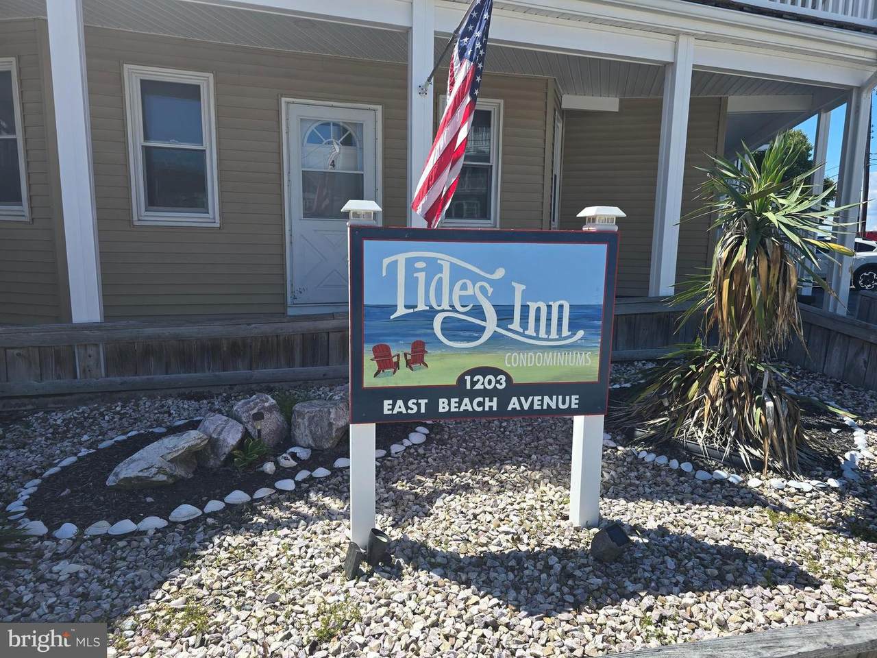 1203 Beach Avenue - Photo 1