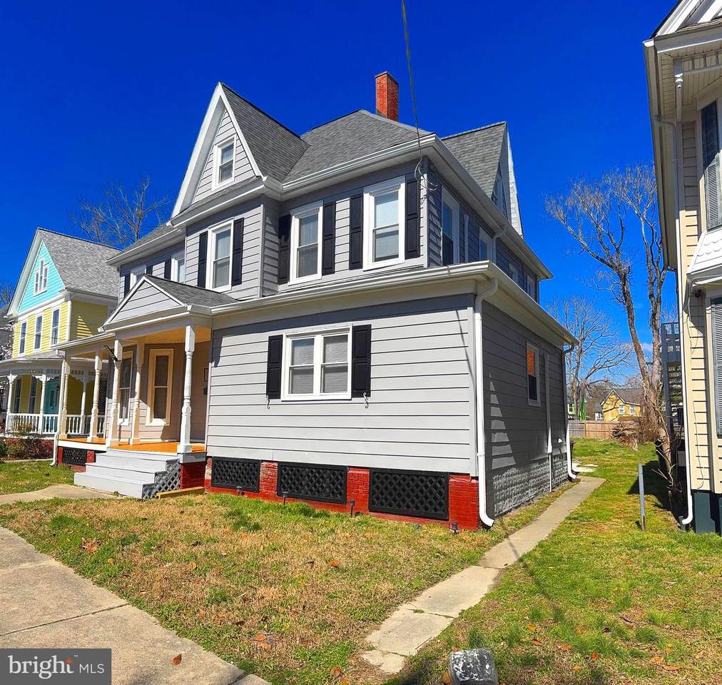 705 Church Street - Photo 1