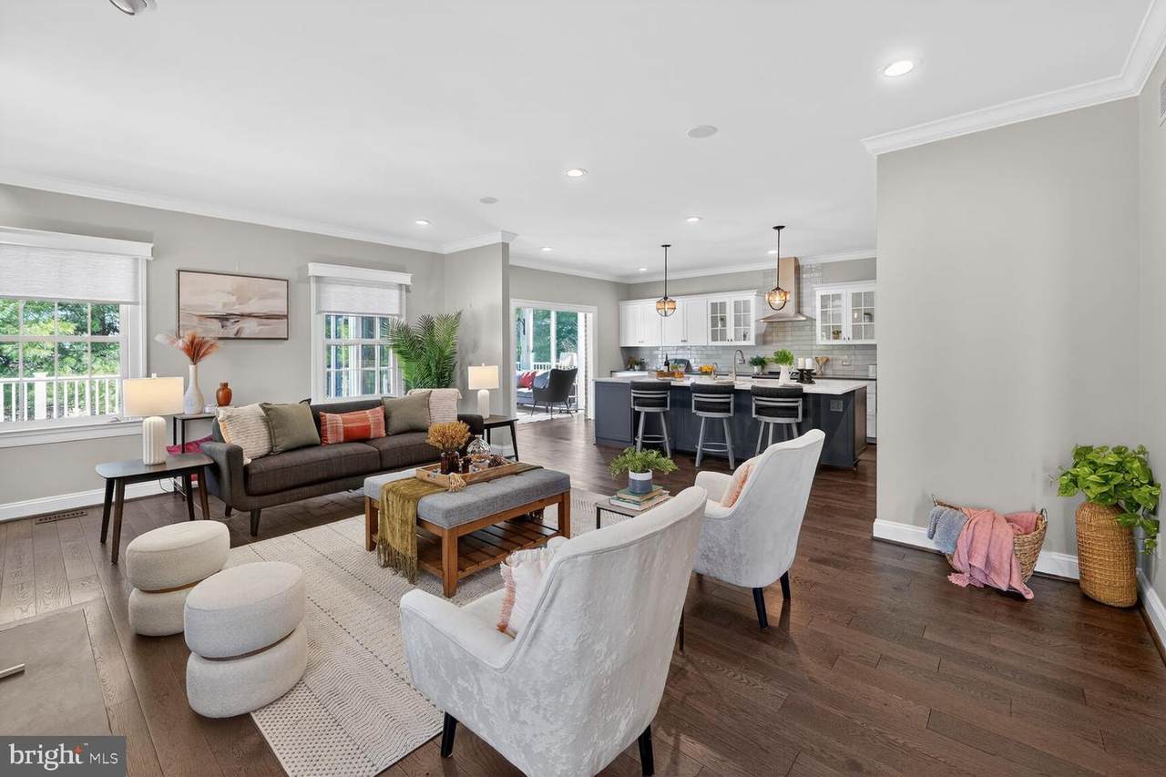 614 Brightwood Club Drive - Photo 1