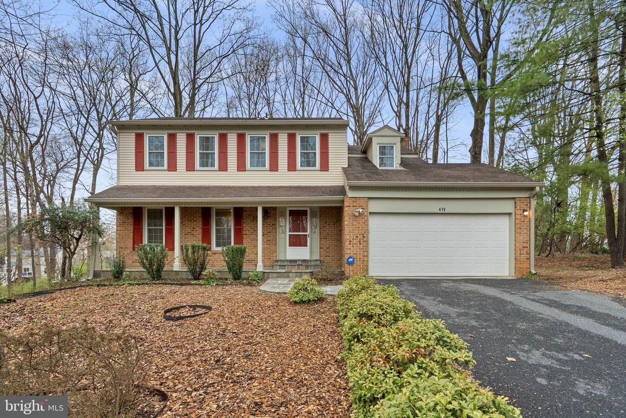 419 Watts Branch Parkway - Photo 1