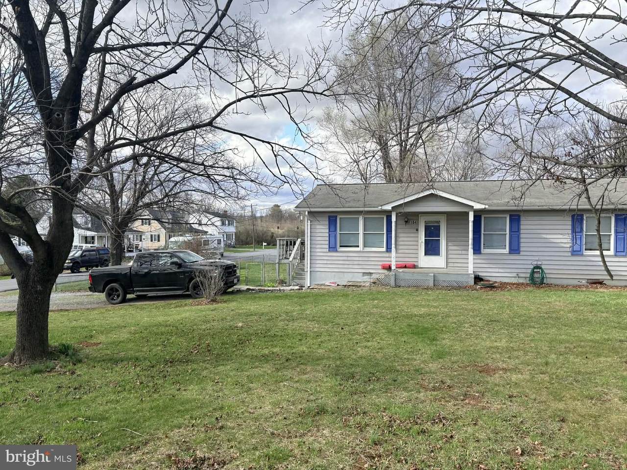 104 Aiken Lane - Photo 1