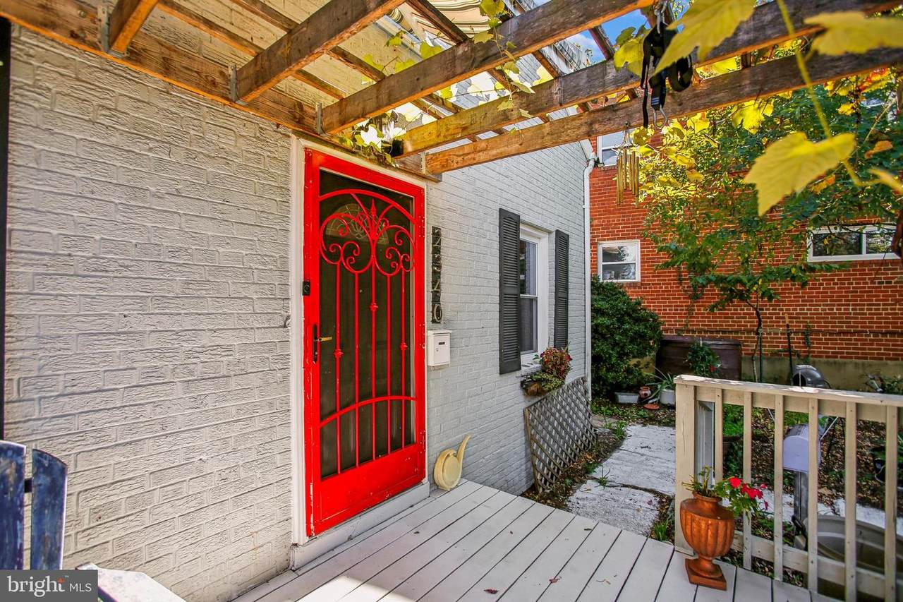 2340 Green Street - Photo 1