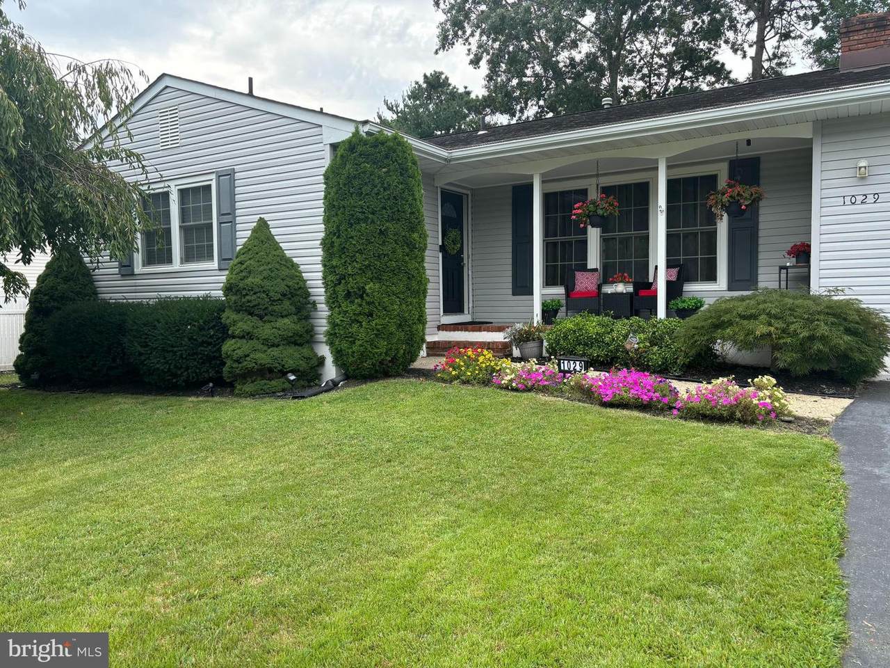 1029 Beach Lane - Photo 1