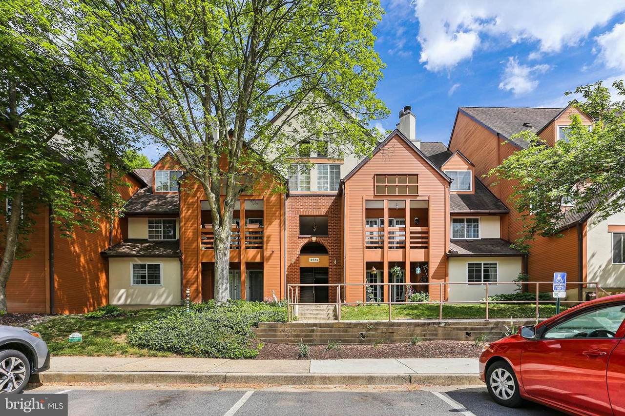 4934 Columbia Road - Photo 1