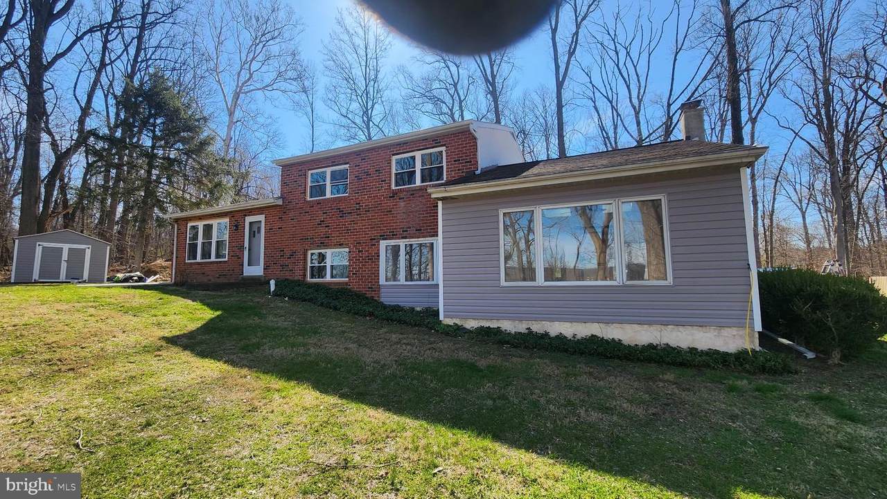 1551 Conestoga Road - Photo 1