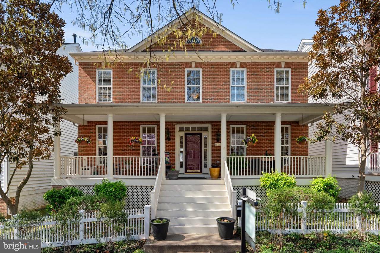 1377 Main Street - Photo 1