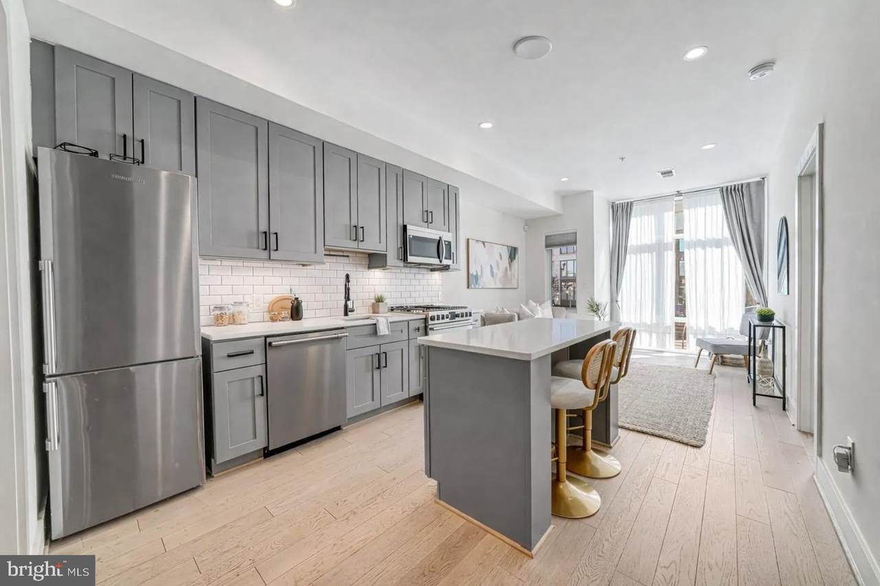 1510 North Capitol - Photo 1
