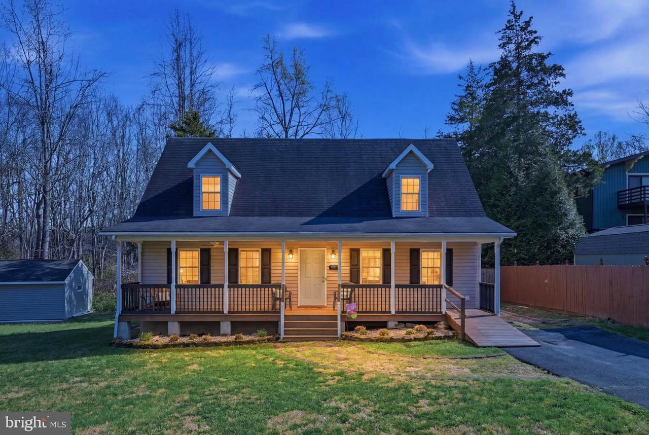 801 Lakeshore Drive - Photo 1