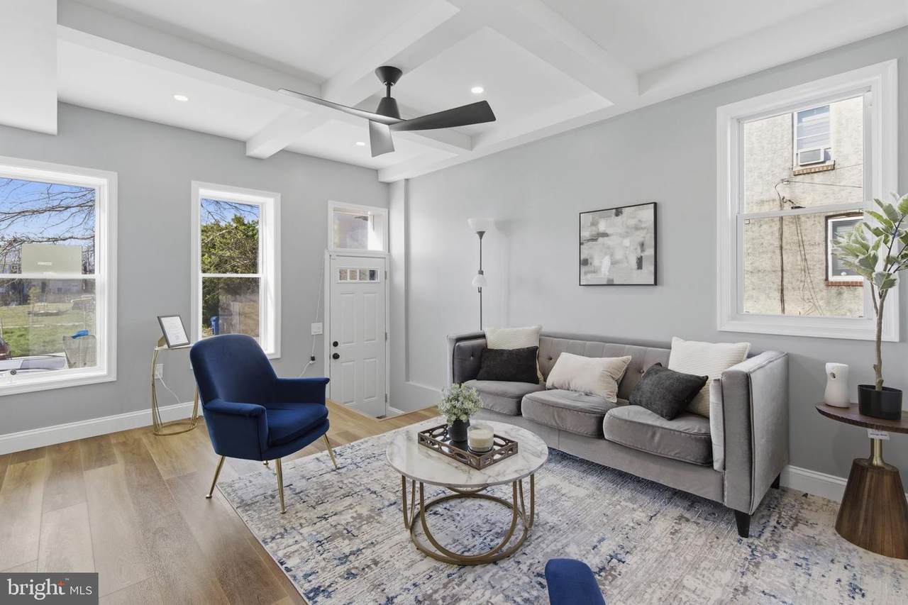 1600 Federal Street - Photo 1