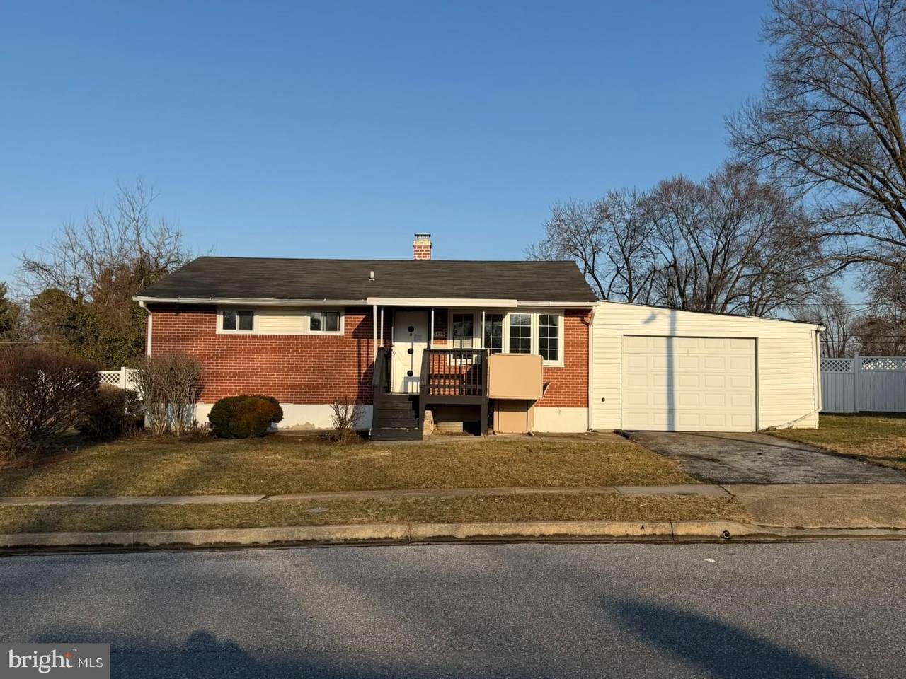 3829 Elmcroft Road - Photo 1
