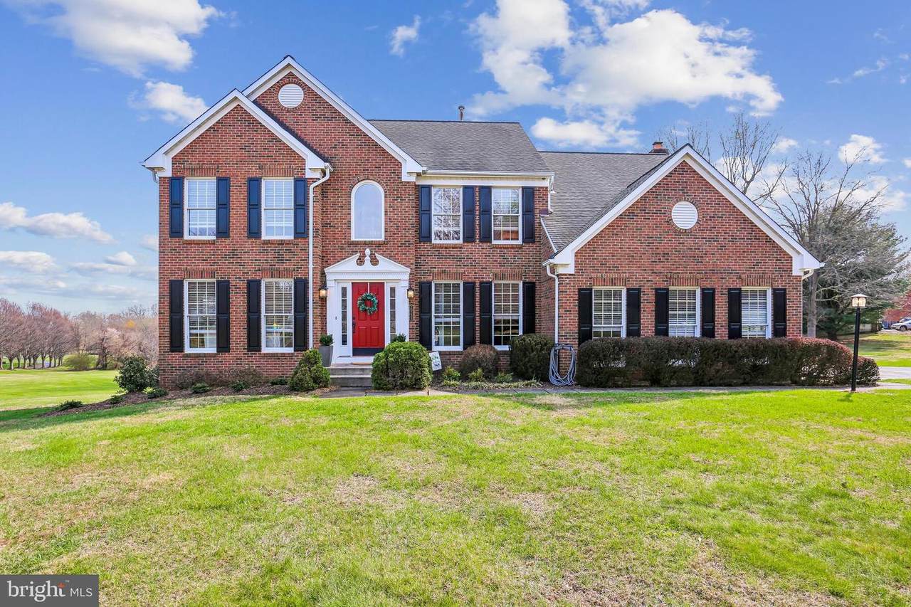 20233 Sweet Meadow Lane - Photo 1