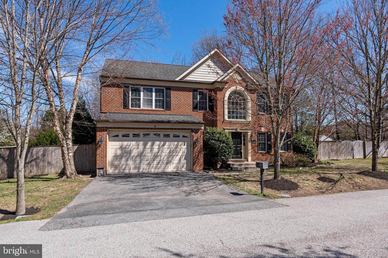 7703 Brasswood Lane - Photo 1