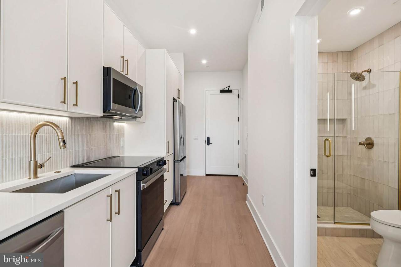 20-30 Allens Lane - Photo 1