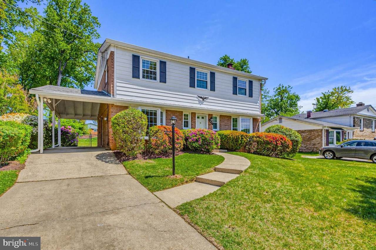 2827 Vixen Lane - Photo 1