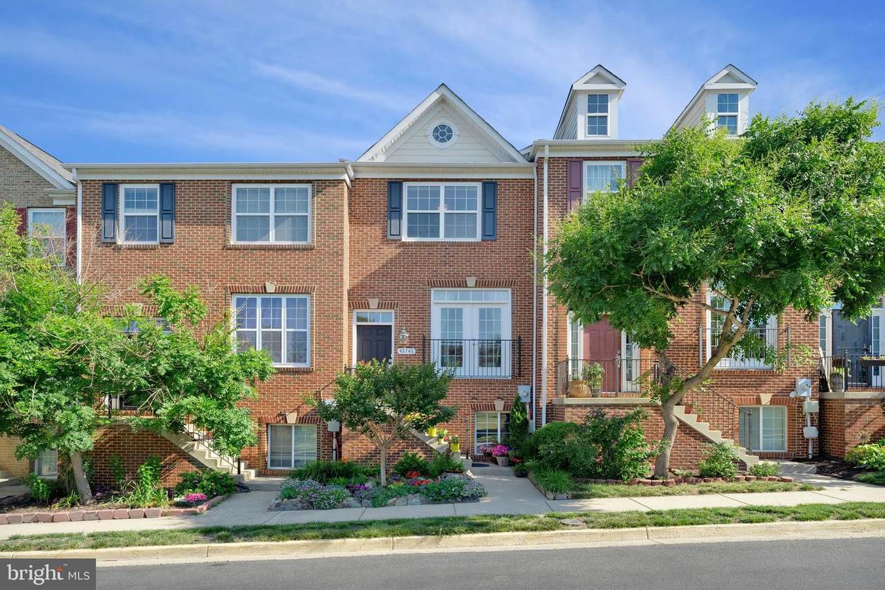 42746 Tunstall Terrace - Photo 1