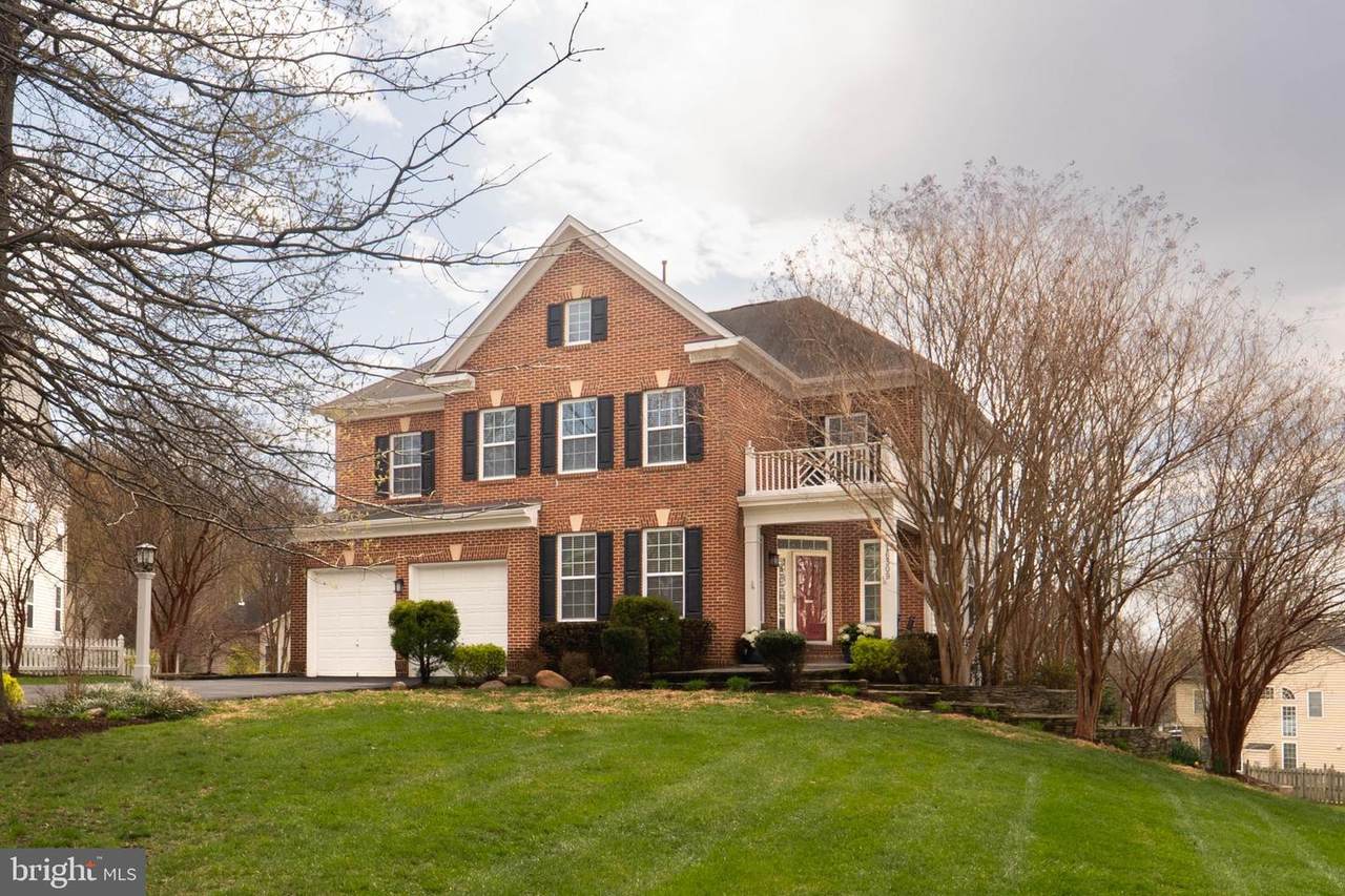 16309 Sandy Ridge Court - Photo 1