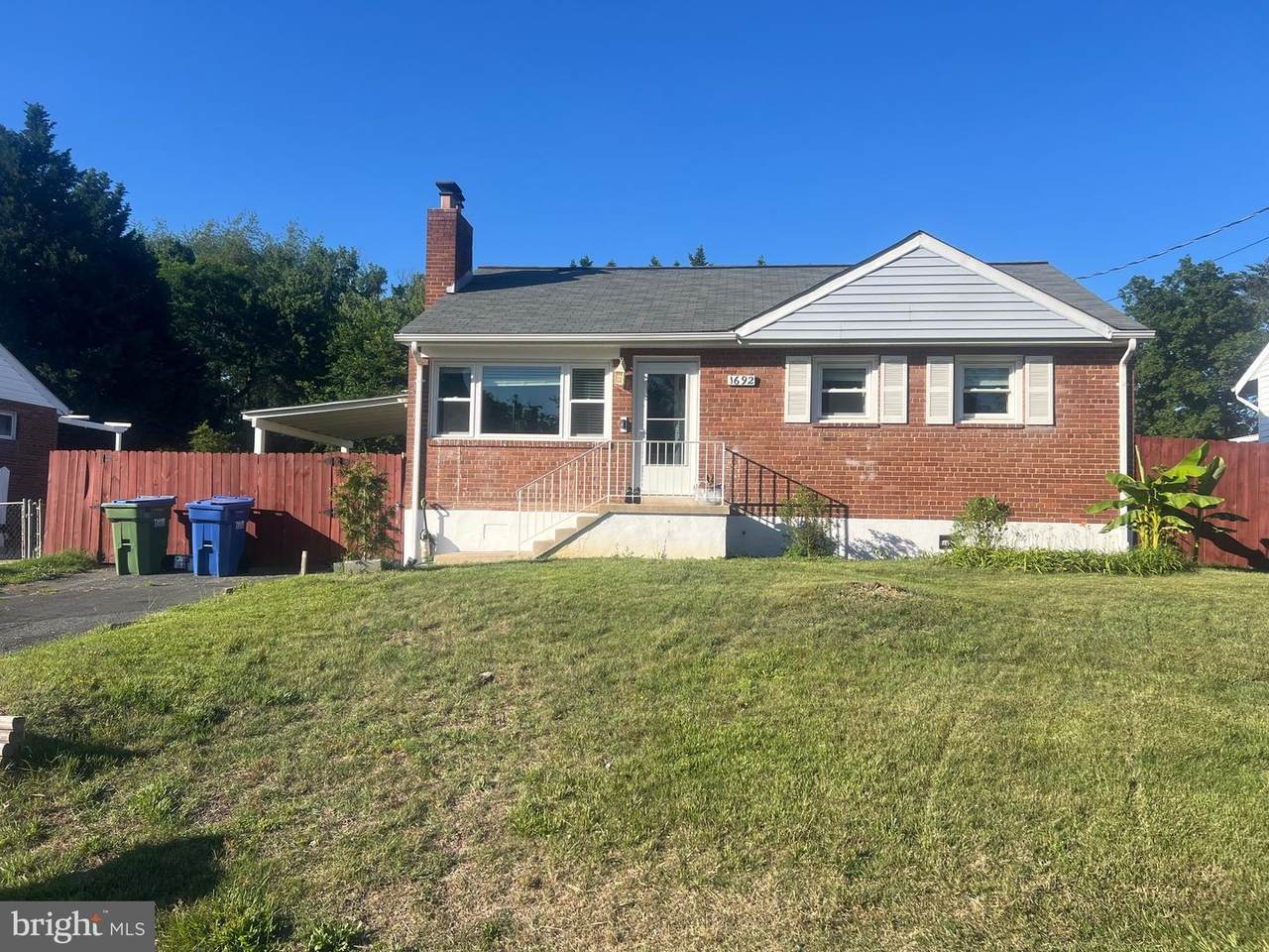1692 Rosedale Court - Photo 1