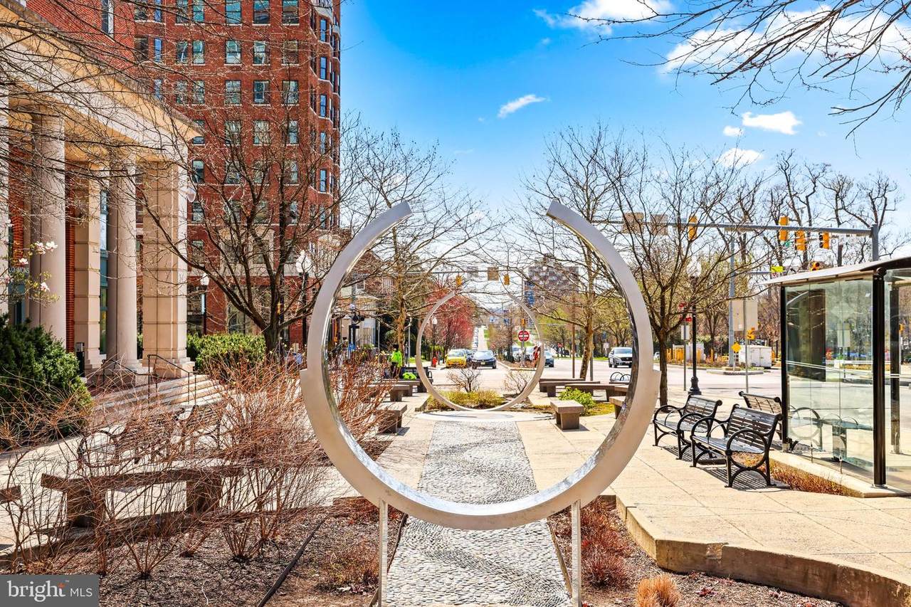 1 University Parkway - Photo 1